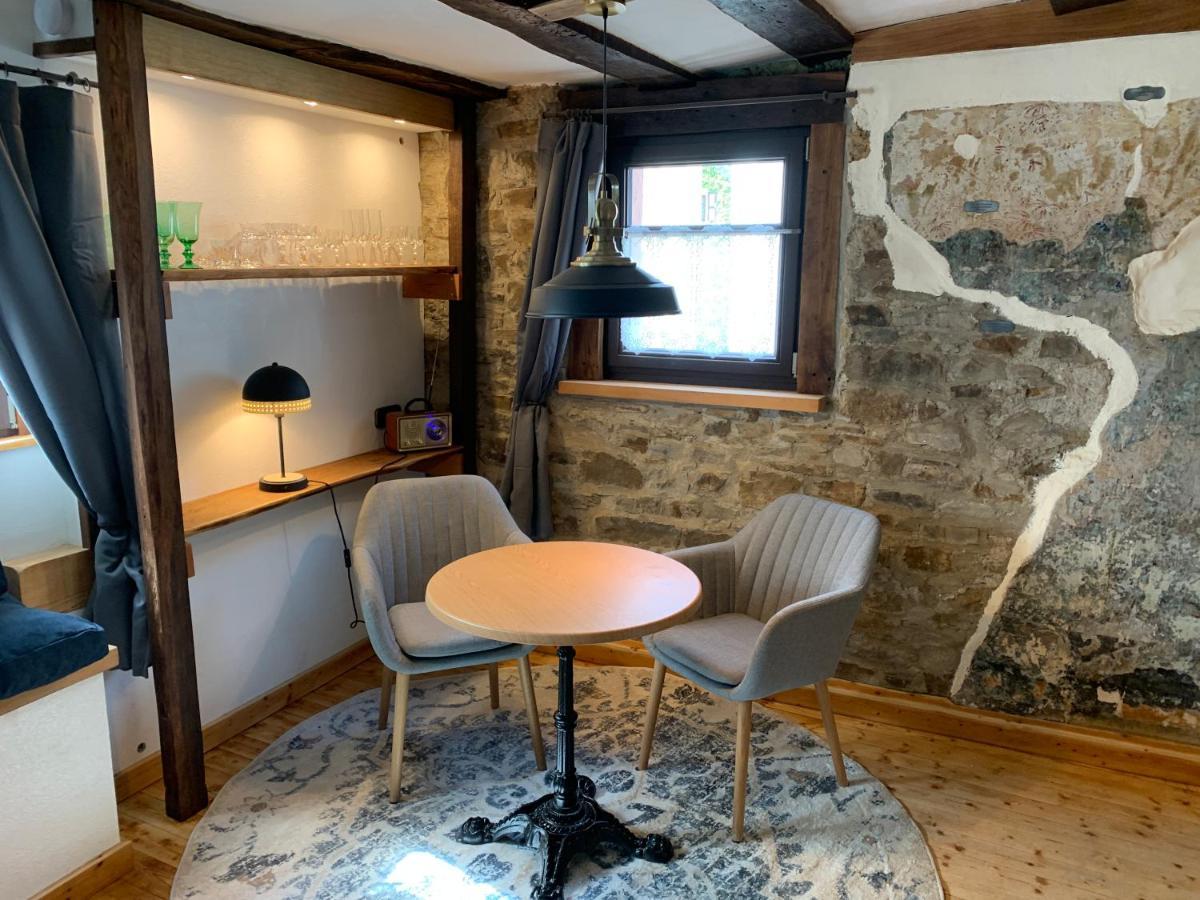 Ferienhaus Eifelstuben Mit Charme - Bauernstube Vulkaneifel - Naehe See Und Burgruine 乌尔门 外观 照片