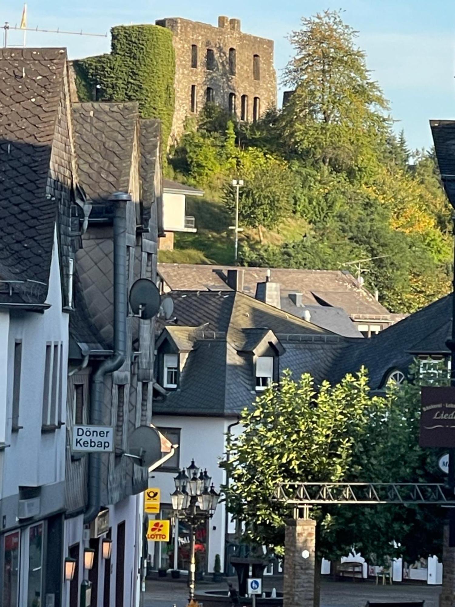 Ferienhaus Eifelstuben Mit Charme - Bauernstube Vulkaneifel - Naehe See Und Burgruine 乌尔门 外观 照片
